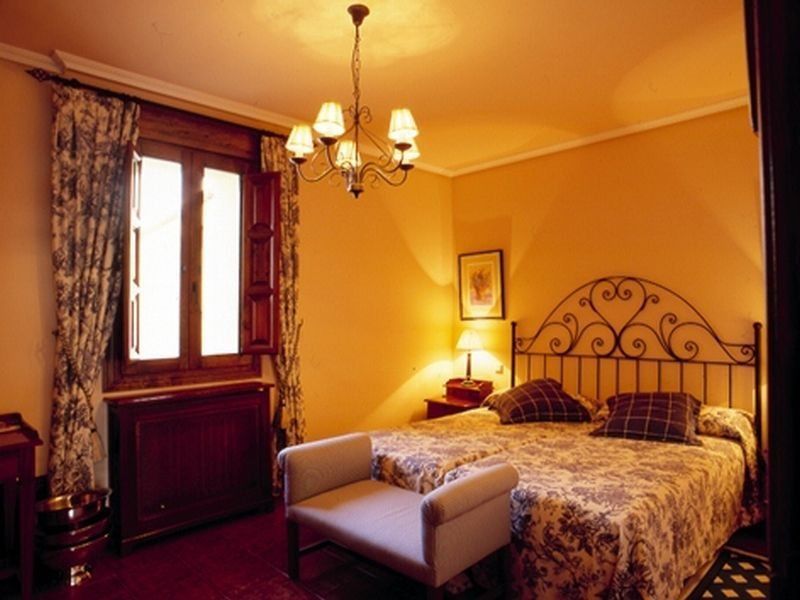 Vettonia Hotel Ávila Eksteriør billede
